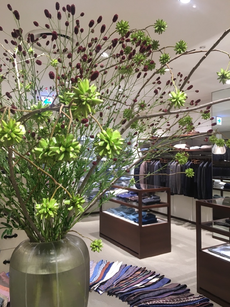 今日のRING JACKET様のお花